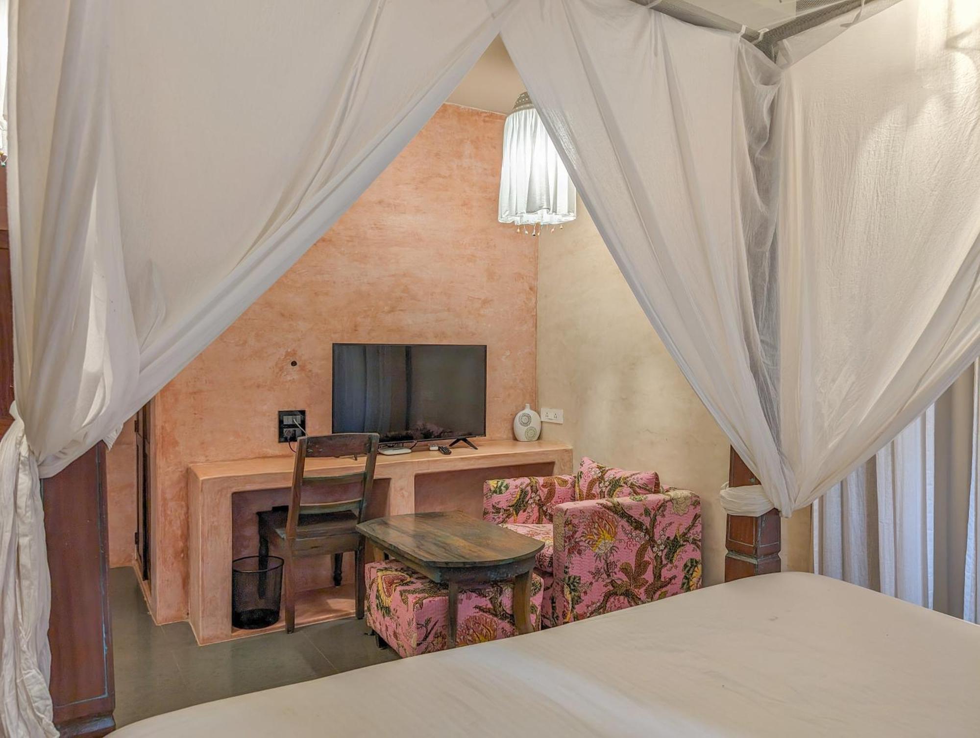 Beach Villa Morjim Room photo